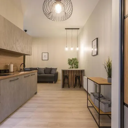 Apartment Atf *