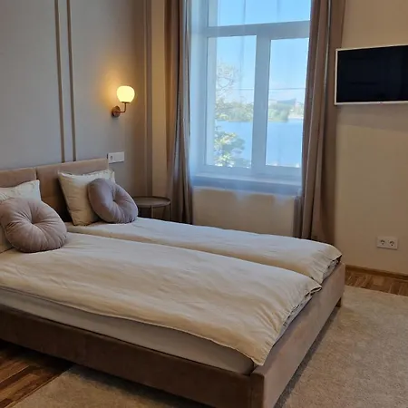 Apartament Atf *